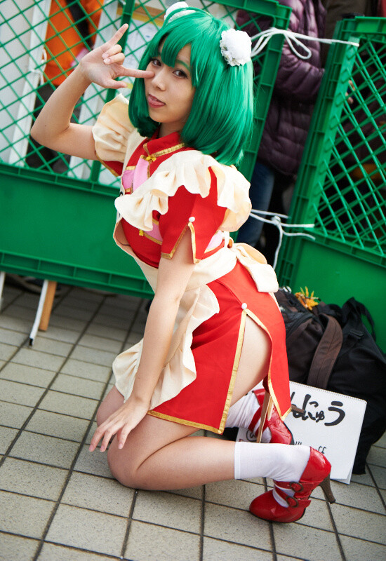 Comiket 89 Photo Report: Day 3 12