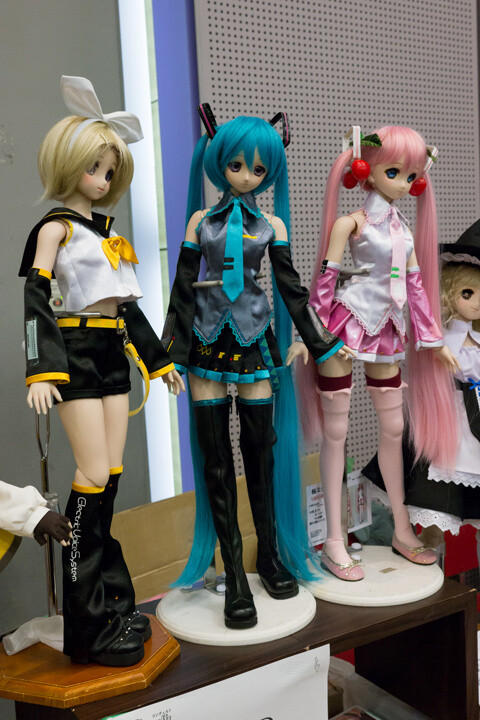 They Are So Lifelike! Beautiful Dolls Abound at “Dolls Party” 16