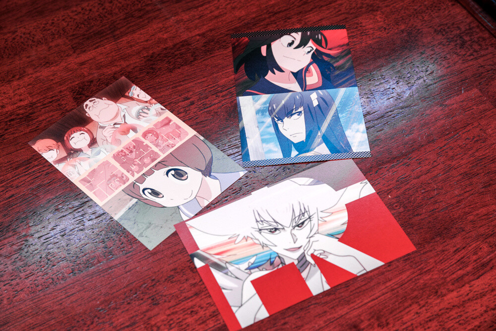 If you order from the collaboration menu, you will receive one of three original postcards. 10