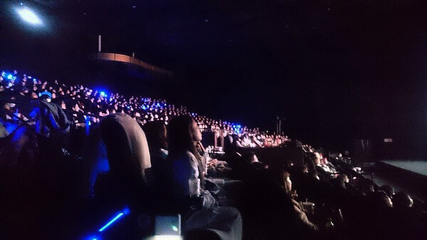 Over 30,000 Yuri!!! on Ice Fans Gather at Toho Cinemas Roppongi for Talk Show & All-Night Screening! 6