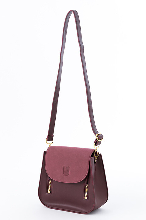 Stay Warm In Stylish Attack on Titan Survey Corps-Inspired Fall Gear! 4