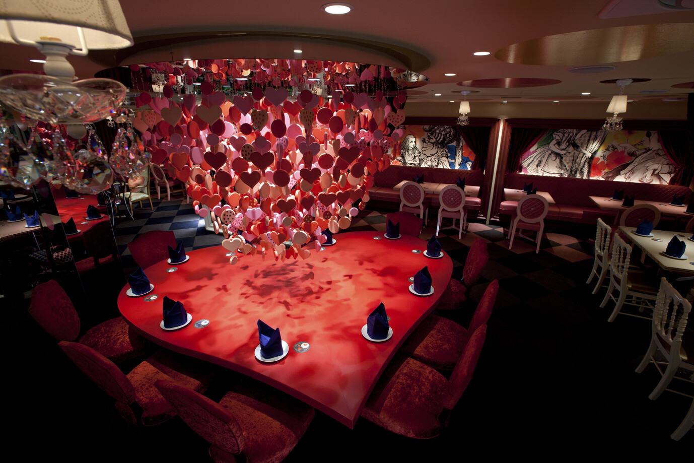 Enchanting Alice in Wonderland-themed Menu Offered for Easter! 11