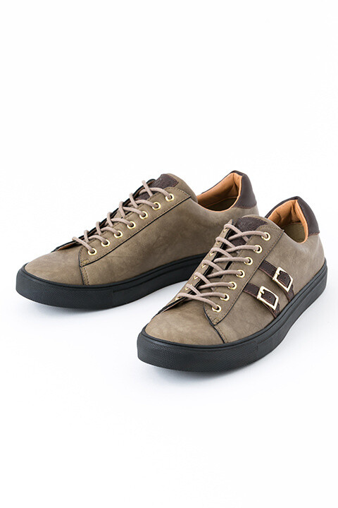 Stay Warm In Stylish Attack on Titan Survey Corps-Inspired Fall Gear! 29