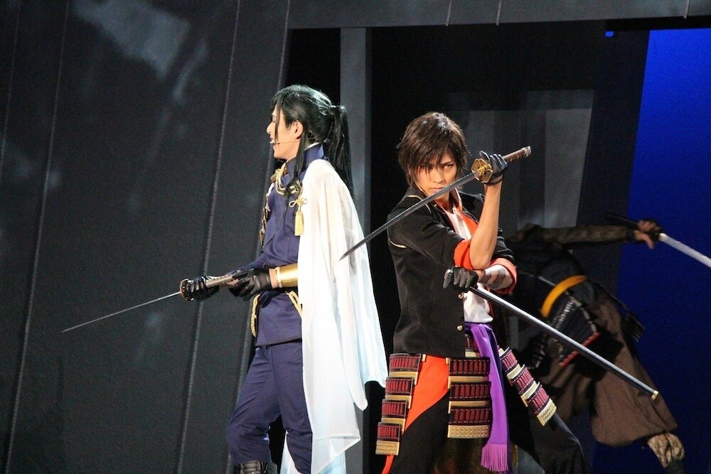 Touken Danshi Protect What’s Important to Them in New Musical “Mitohose no Komori Uta” 1