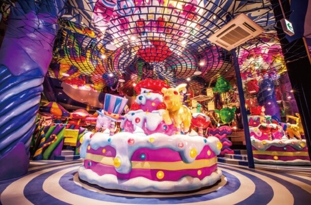 A Harajuku Creation: The Kawaii Monster Cafe's Christmas Cake Is Too Cute to Eat! 0