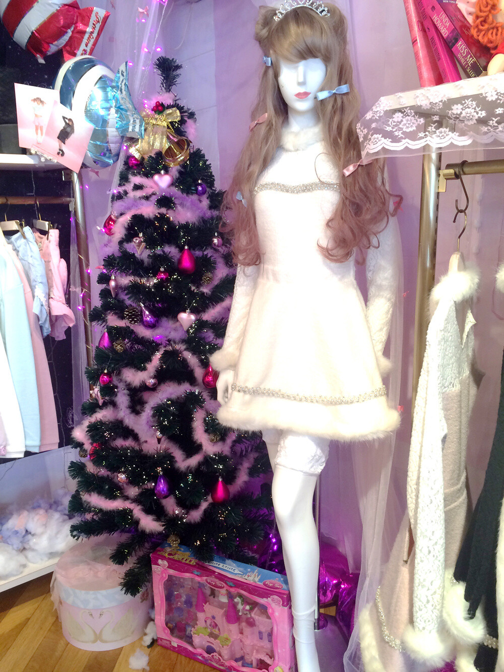 [J-Fashion] Swankiss Winter 2015 Collection: Merry Memory Go-Round 19