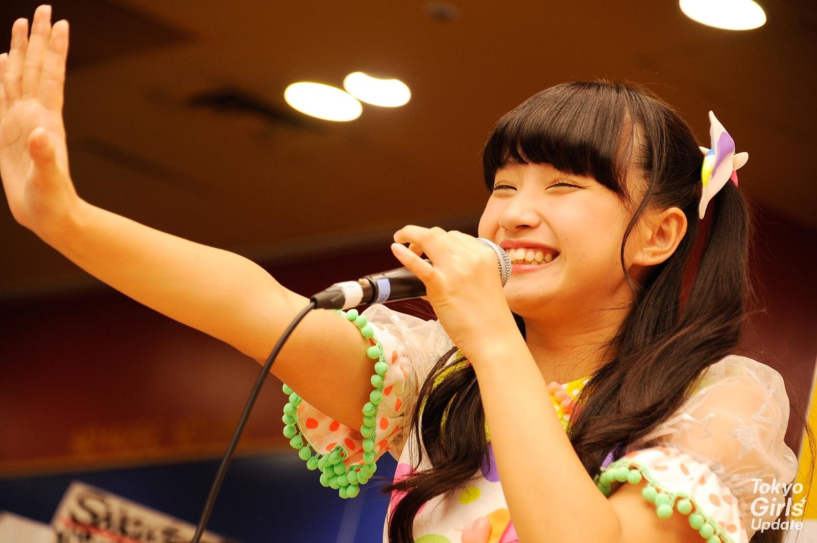 LADY BABY Whips Up a Frenzy at Tower Records in Shibuya During Release Event! 3