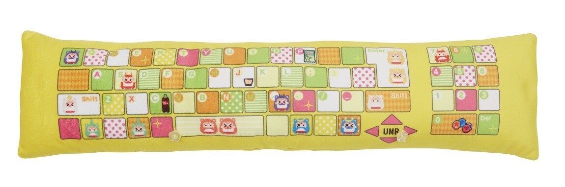 Laze Around With Adorably Squishy Umaru-chan PC Cushion Set! 9