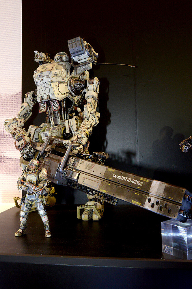 Looking Back at WonFes 2015 [Winter]! Part 1: Photo Collection of Cool & Comical Creations! 155