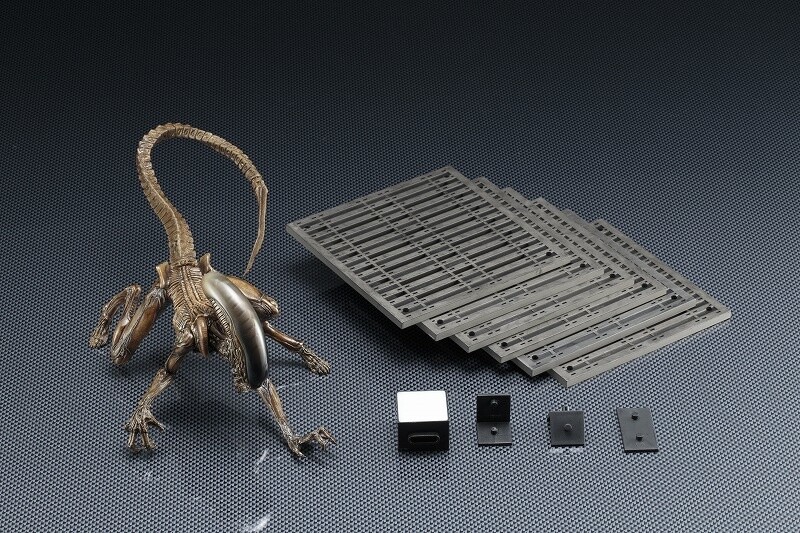 The Menace Has Returned! Figure of Dog Alien from Alien 3 Lands in October! 9