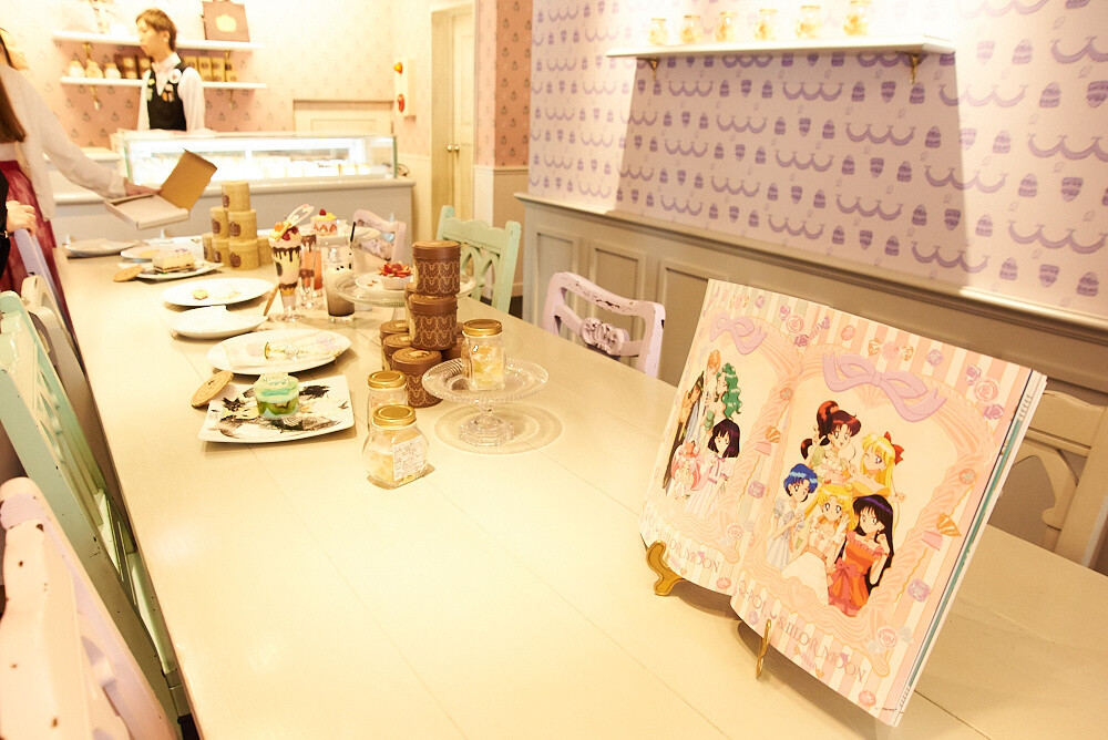 Spend A Day With Pretty Guardians at Incredible Q-pot CAFE. x Sailor Moon Collab! 43