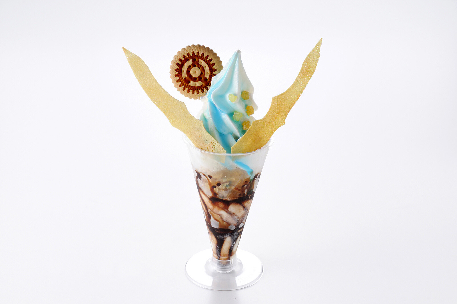 Santa Chubo’s “Ludger’s Twin Blade Ice Cream Parfait” Ludger’s twin blades are crispy crepes in this parfait! 2