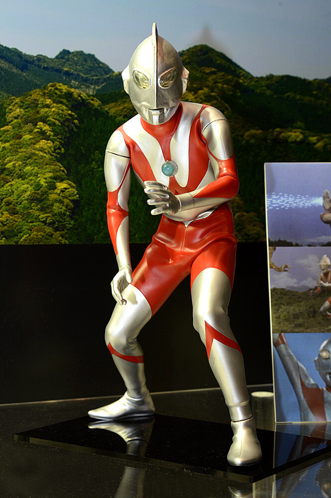 Looking Back at WonFes 2015 [Winter]! Part 1: Photo Collection of Cool & Comical Creations! 141