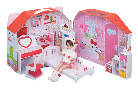 Hello Kitty Daisuki Licca-chan © Tomy © Sanrio Co. Ltd., Tokyo, Japan 2