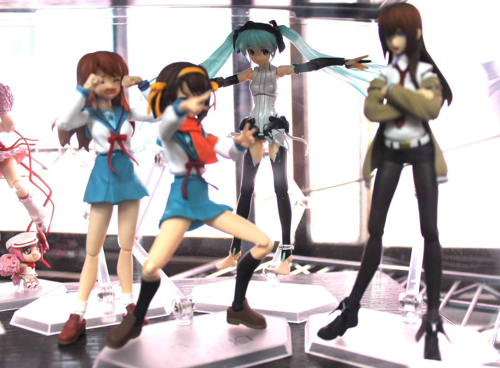 KASHIBAKO SHOTEN HONTEN: One of Akihabara’s Leading Shops for Beautiful Anime Girl Figures 12