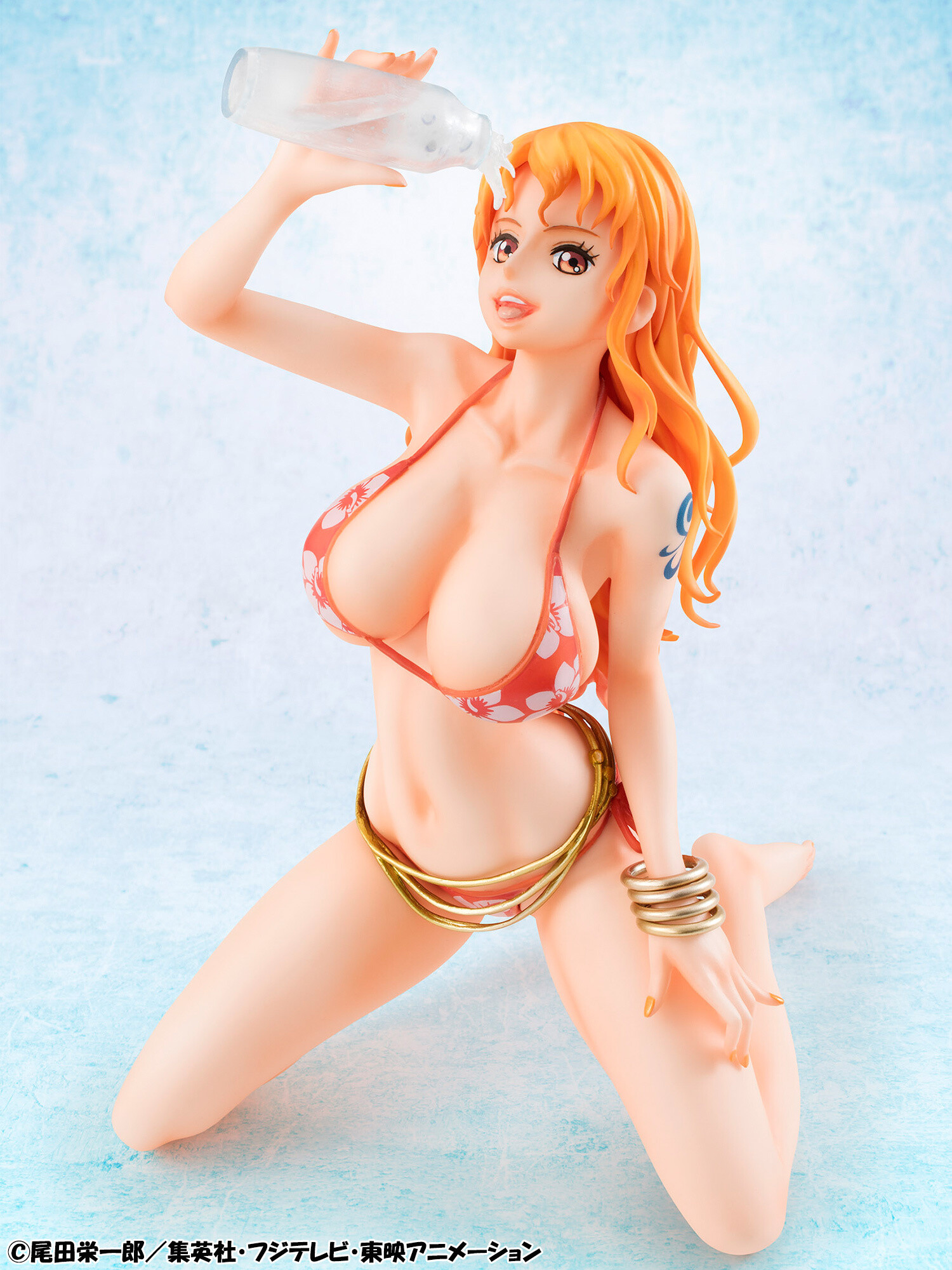 Nami and Tashigi Go to the Beach in One Piece Swimsuit Figures! 0