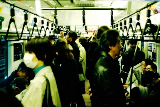 How to Be Japanese on Trains in Tokyo 2