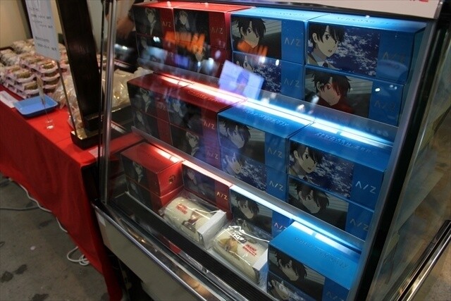 ‘MadoMagi’ and ‘Monogatari’ Characters Become Cakes at AnimeJapan 2015 AniSugar Booth 8