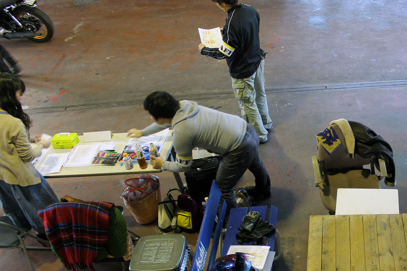 Amount of props, also theme of the shoot, session of the day is unlike usual. Staff, really busy. 1