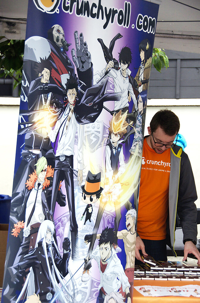 Linking Up “Dots and Lines” Around the World: An Exclusive Interview with May’n 14