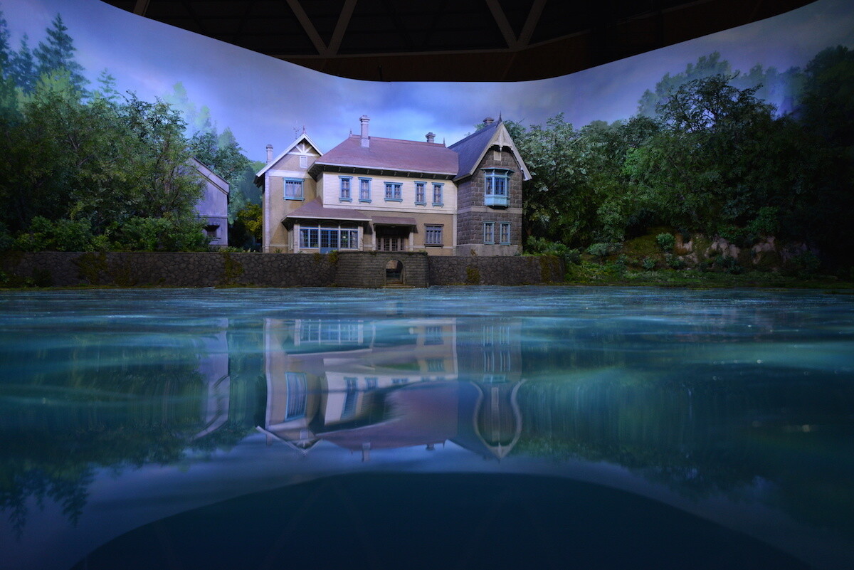 © 2014 GNDHDDTK; Production Design by Yohei Taneda 20