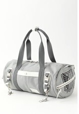 © Hajime Isayama / Kodansha Ltd.  1