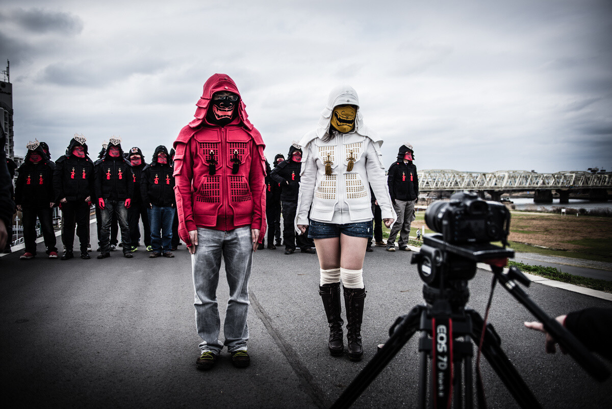 [Last Samurai?!] 30 Samurai in Modern Armor Gather for Epic Cavalry Fight 25