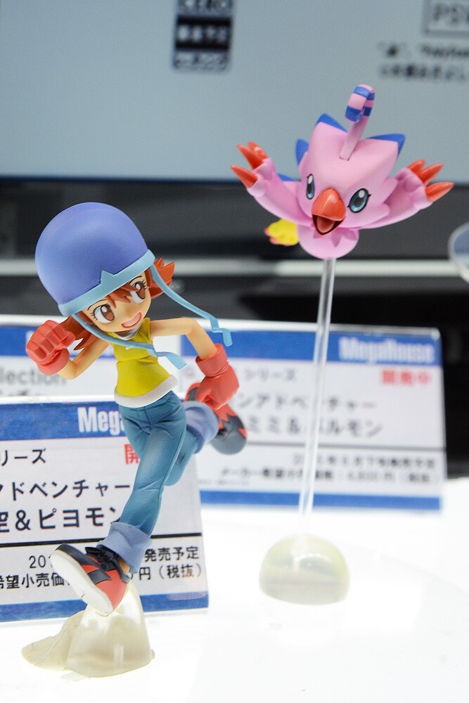 Looking Back at WonFes 2015 [Winter]! Part 1: Photo Collection of Cool & Comical Creations! 82