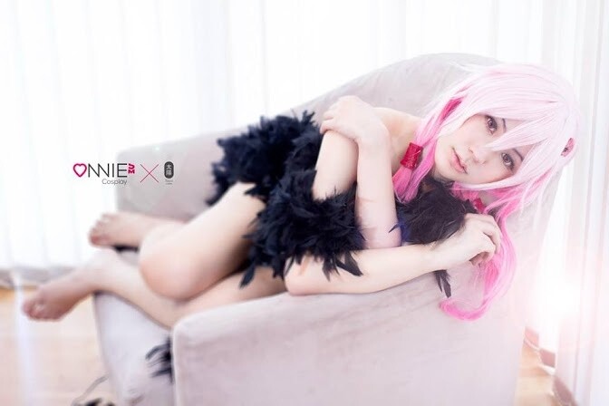 Onnies (cosplayer) 9