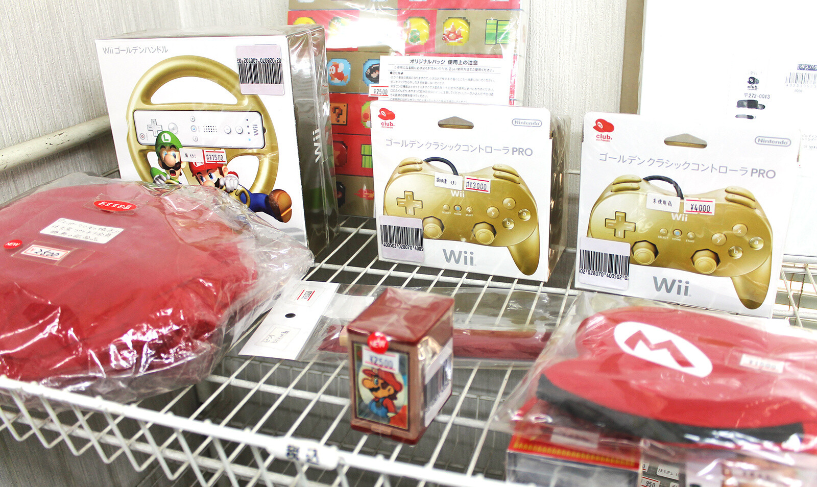 FRIENDS: An Akihabara Game Shop Filled to the Brim with Nostalgic Retro Games 14