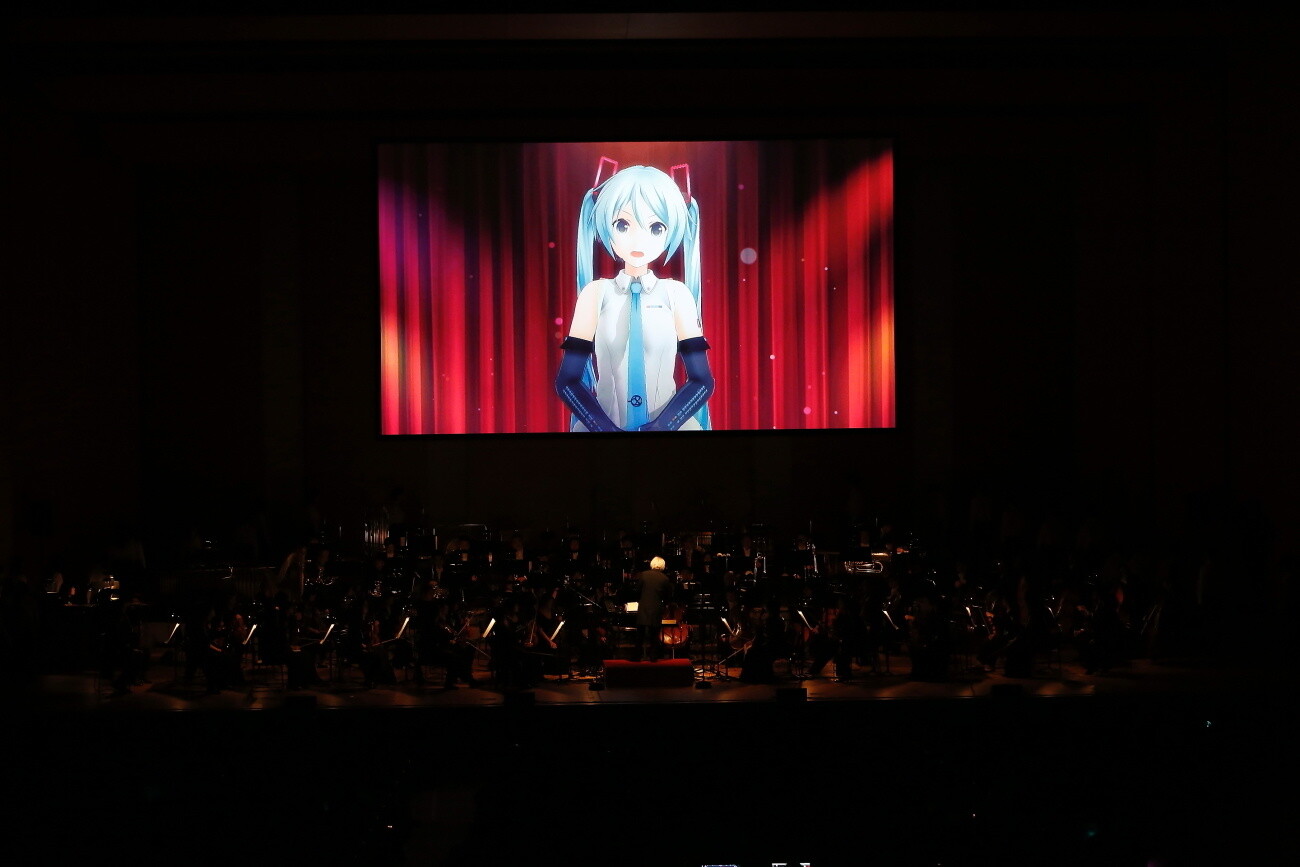 Hatsune Miku Symphony 2017 Sets Vocaloid to Full Orchestra! 8
