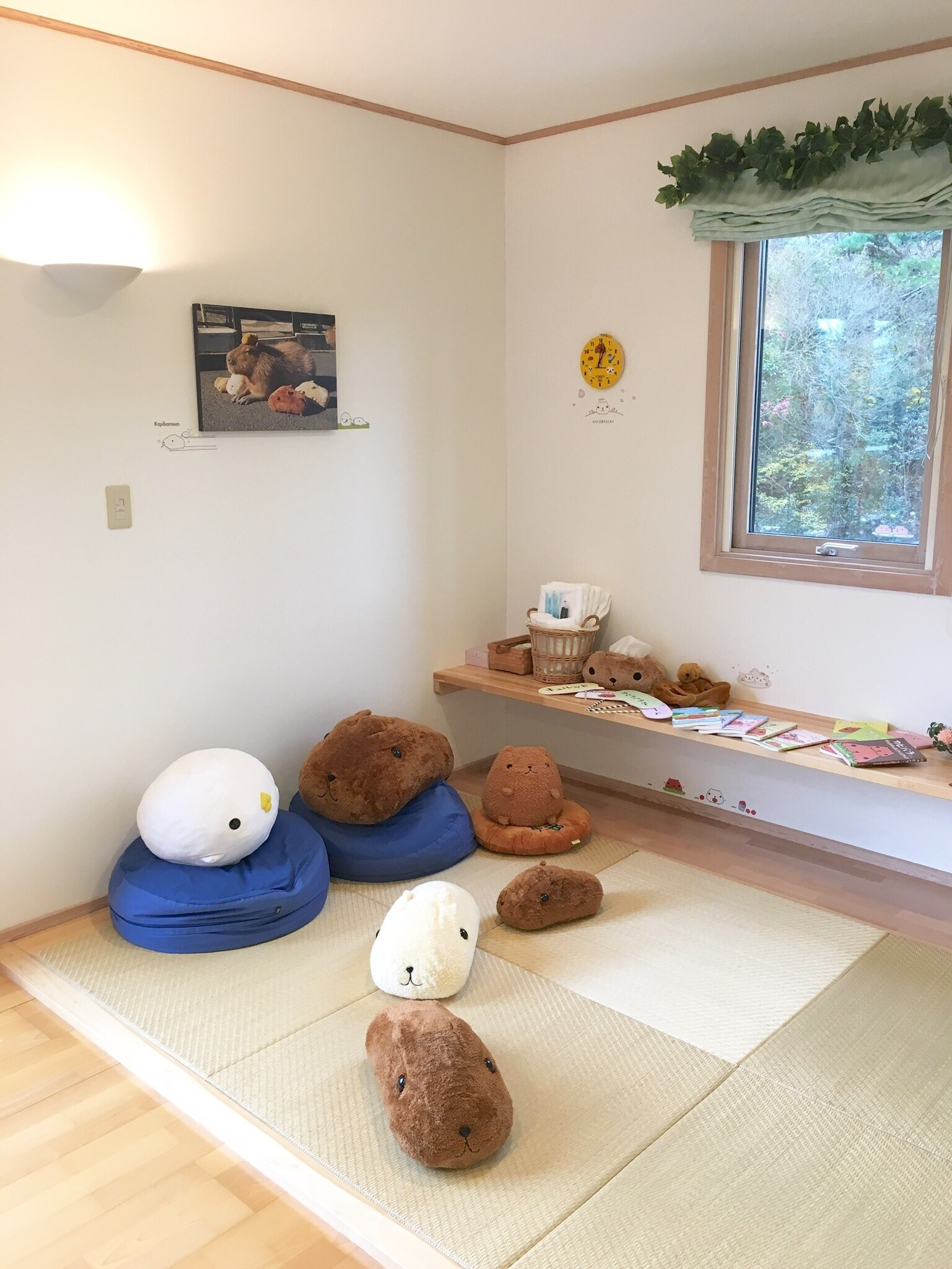 Kapibara-san Themed Hotel Room Perfect for a Little Rest and Relaxation Opens in Shizuoka! 2