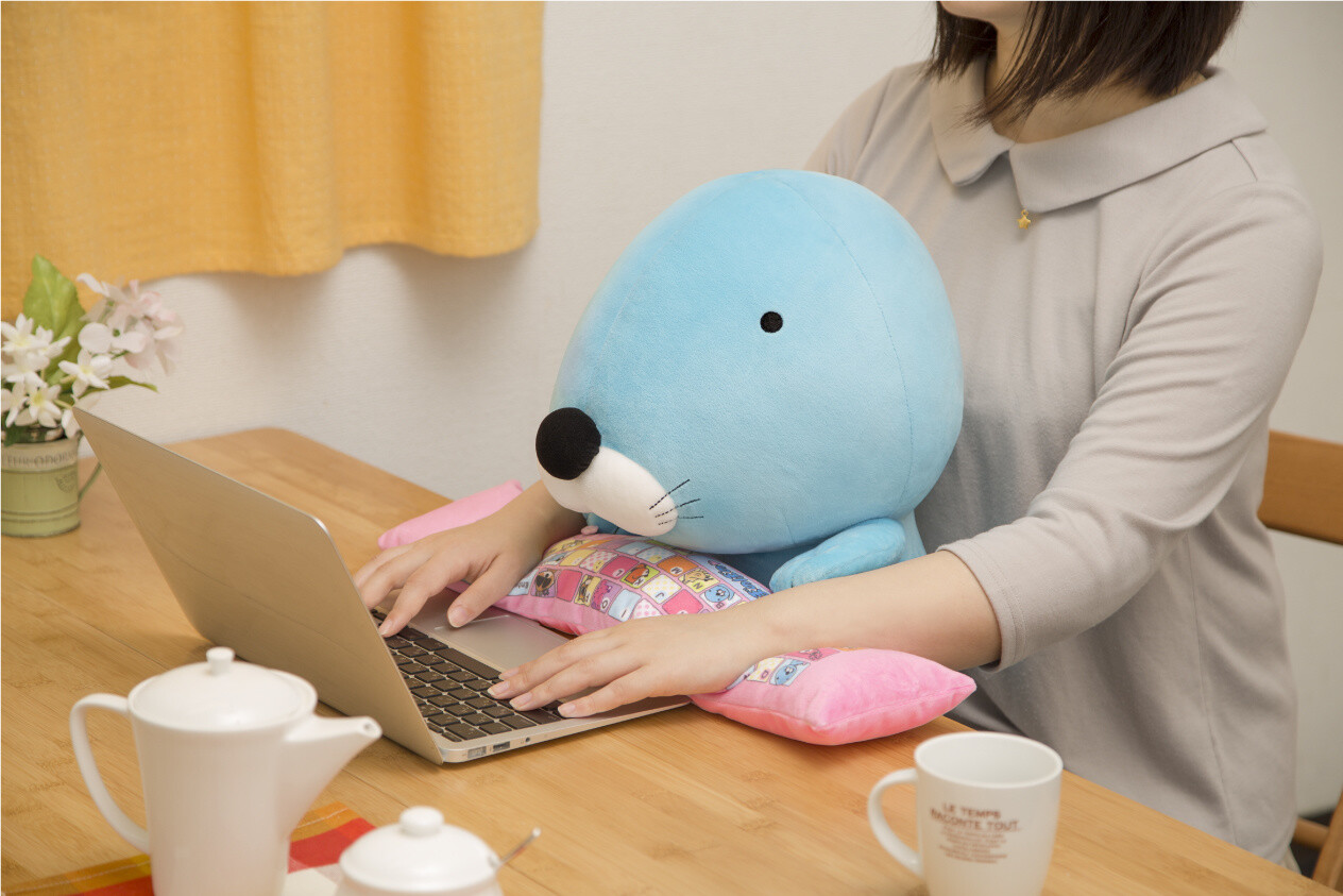 Bonobono PC Cushion (In Use) 0