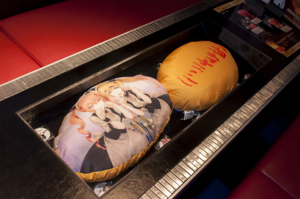 “Steins;Gate” Collaboration Karaoke Room Opens for a Limited Time in Akihabara! 0