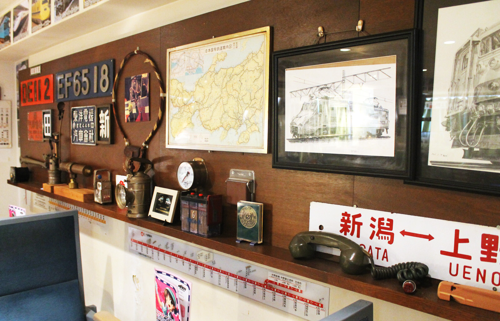 LittleTGV: A Railroad Concept Bar and Restaurant for Train Otaku in Akihabara 6