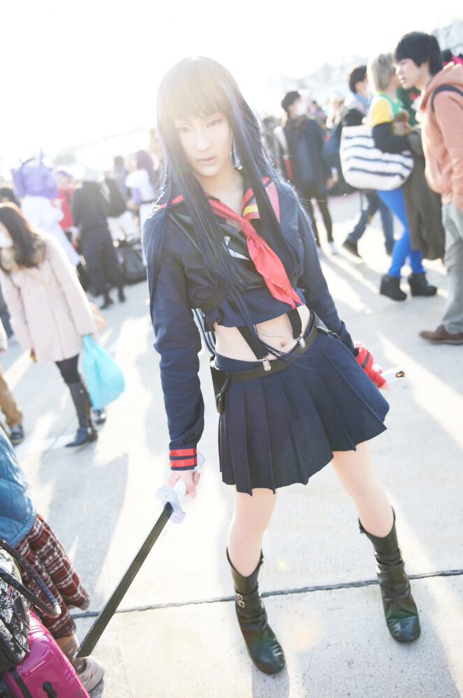 2014 Winter Comiket Photo Report: Ladies Edition 25