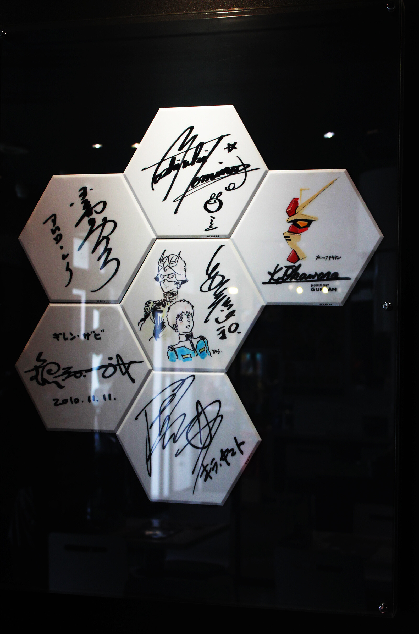 GUNDAM Cafe: A Cafe in Akihabara Where Gundam Fans can Relax and Unwind 12