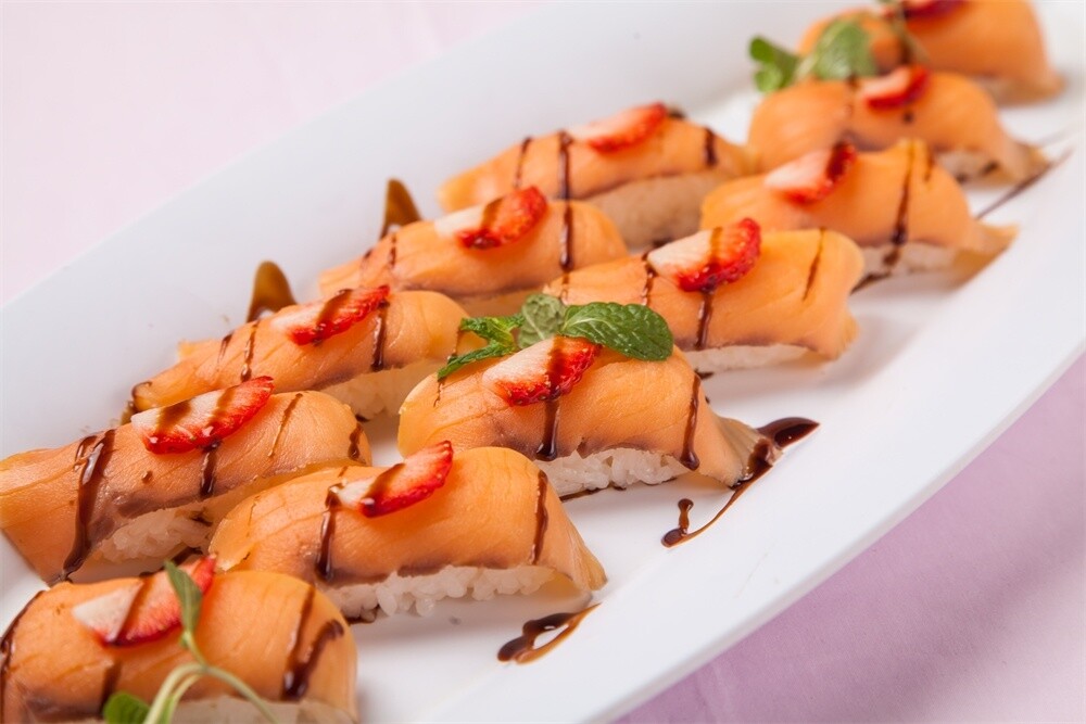 Tokyo Restaurant Holds “Strawberry Tasting Festival” 5