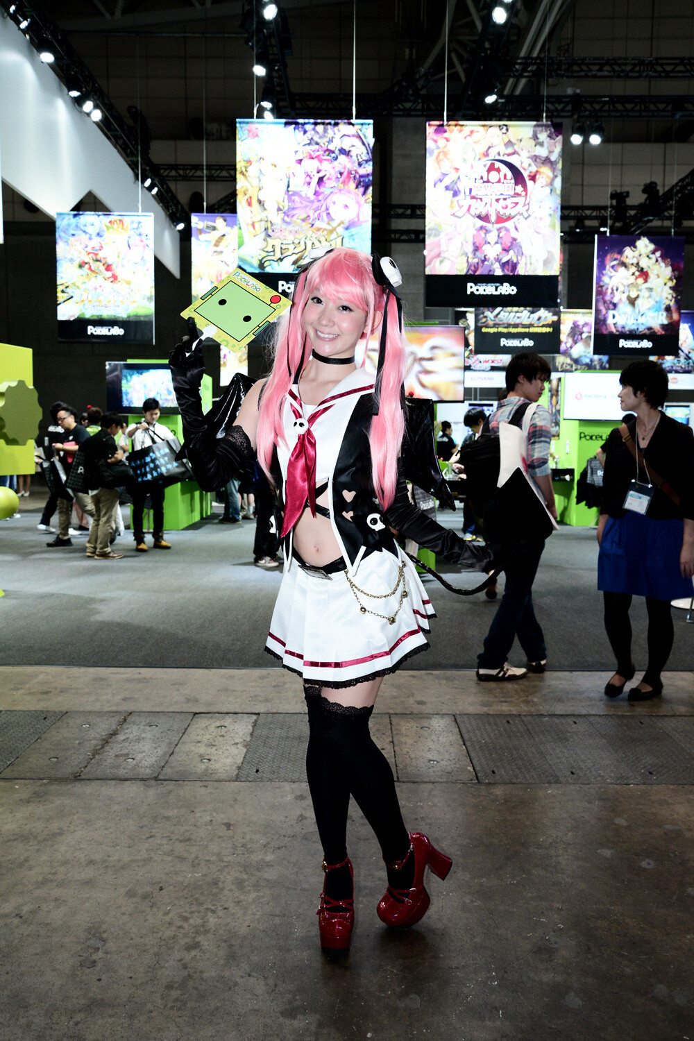 Cosplayers and Models: A Look Back at Tokyo Game Show 2013! 19