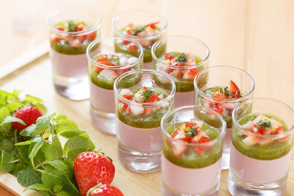 Enjoy 20 Berry Desserts at the My Favorite Berry Sweets Buffet 2017! 4