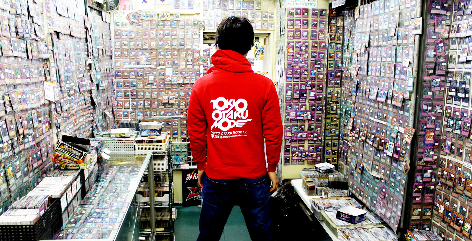 CHERUMO: A Trading Card Shop in Akihabara that Sells Pokémon, Yu-Gi-Oh, and More 1
