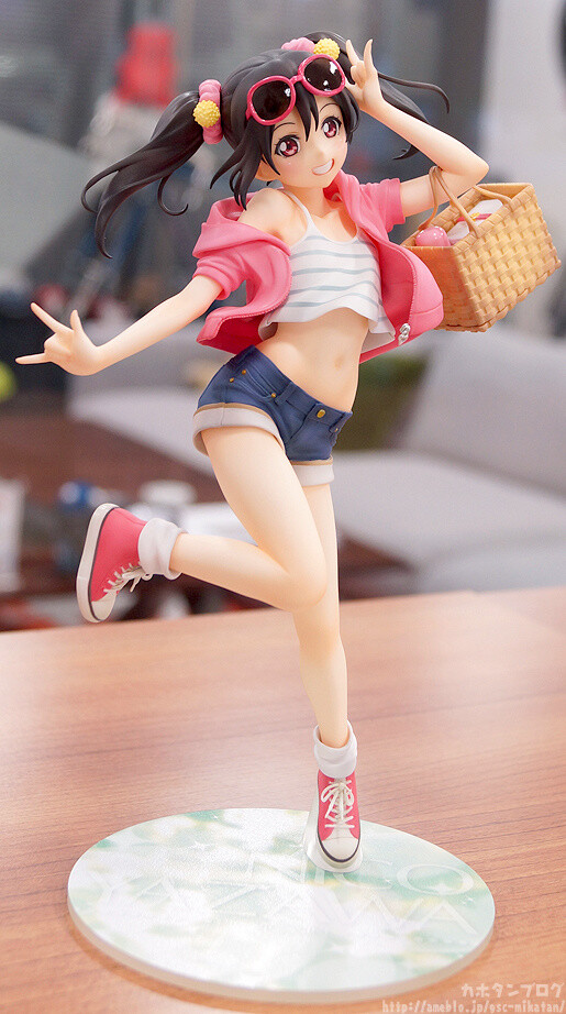 Nico Yazawa: Picnic Girl 1