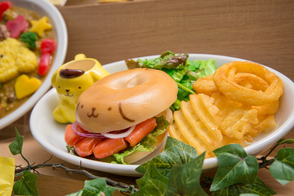 A Pom Pom Purin burger set on display at the licensing department booth 15