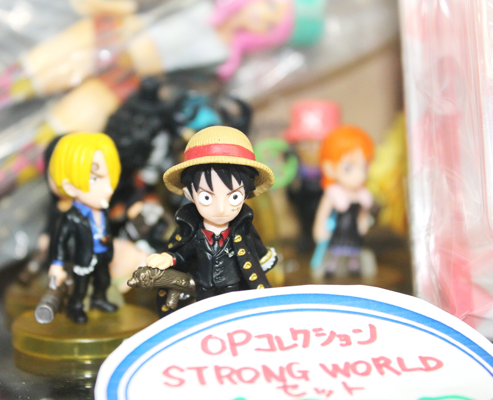 TAKARASAGASHI: A Premium Figure Shop in Akihabara 11