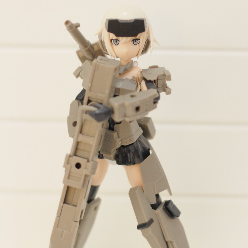 I Had a Go Putting Together and Playing Around with Frame Arms Girl Gourai! 18