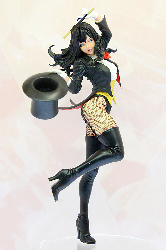 Looking Back at WonFes 2015 [Winter]! Part 2: Photo Collection of Cute and Sexy Figures! 345