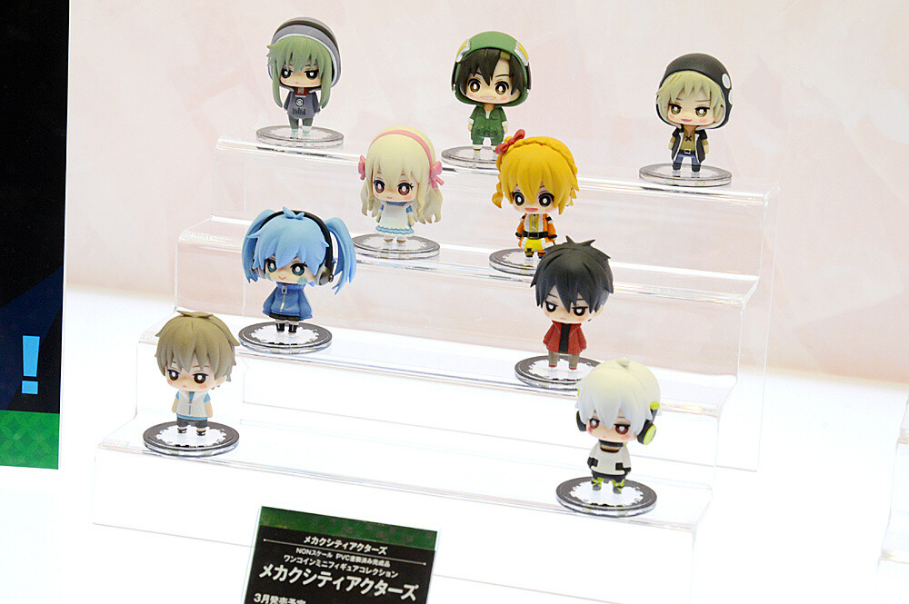 Looking Back at WonFes 2015 [Winter]! Part 1: Photo Collection of Cool & Comical Creations! 125