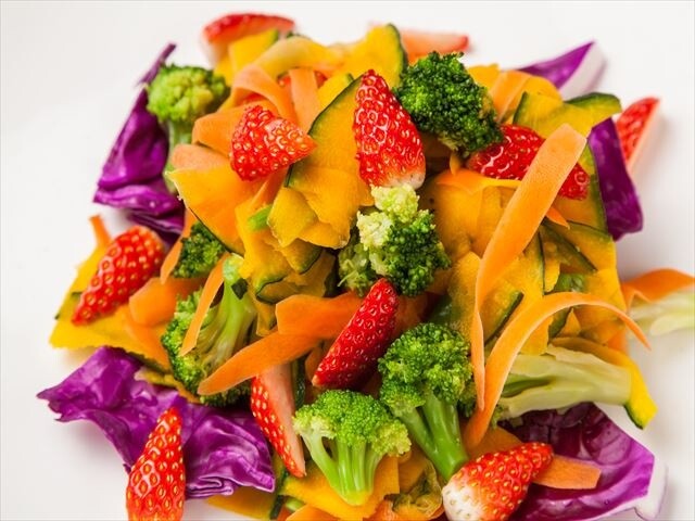 Tokyo Restaurant Holds “Strawberry Tasting Festival” 17