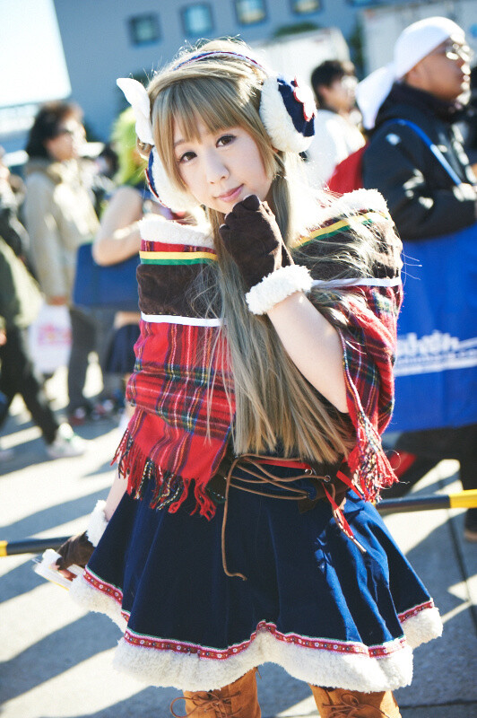 Comiket 89 Photo Report: Day 1 89