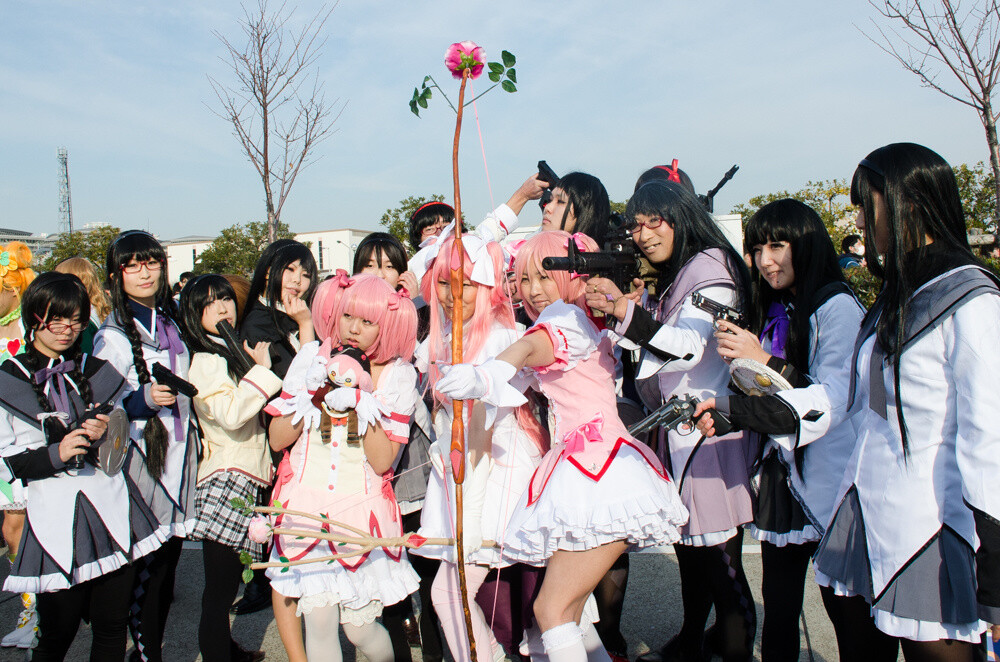 2014 Winter Comiket Photo Report: Ladies Edition 80